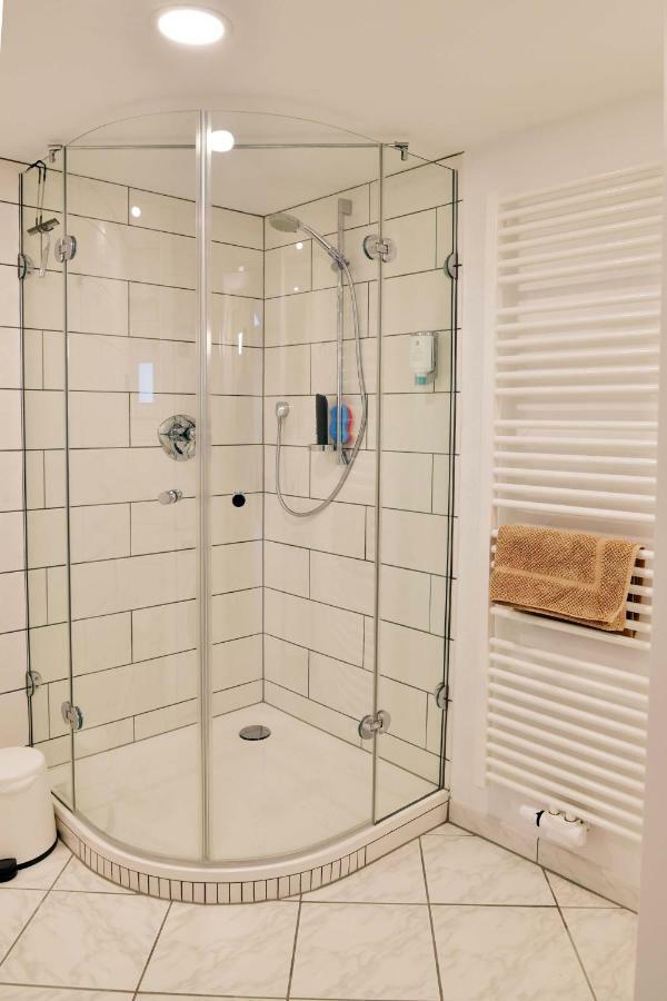 Annis Wohnschloesschen Apartment Mainhausen ภายนอก รูปภาพ